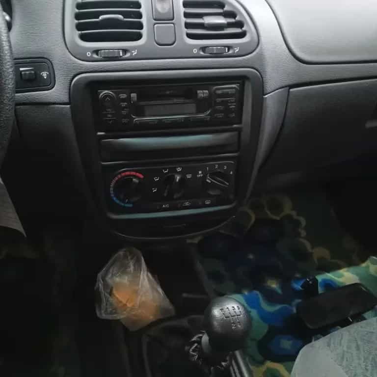 Daewoo Nubira 1.6 SX  Garagenfund 03/1998-photo-3
