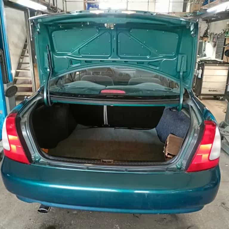 Daewoo Nubira 1.6 SX  Garagenfund 03/1998-photo-9
