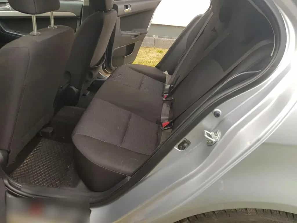 Mitsubishi Lancer 03/2009-photo-6
