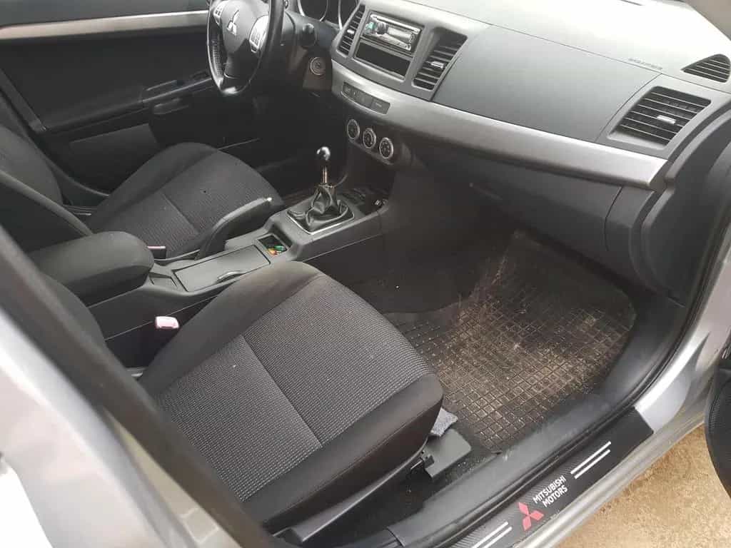 Mitsubishi Lancer 03/2009-photo-7