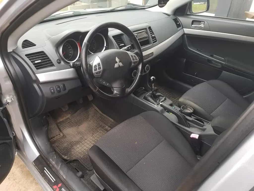 Mitsubishi Lancer 03/2009-photo-8