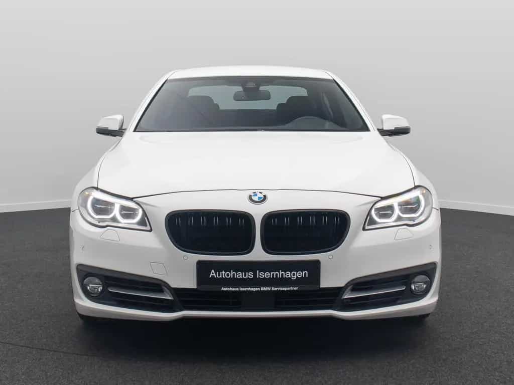 BMW 5 Series 07/2014-photo-1