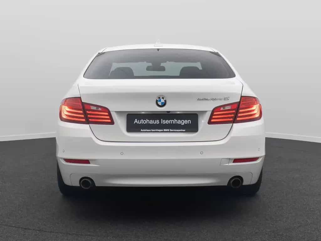 BMW 5 Series 07/2014-photo-7