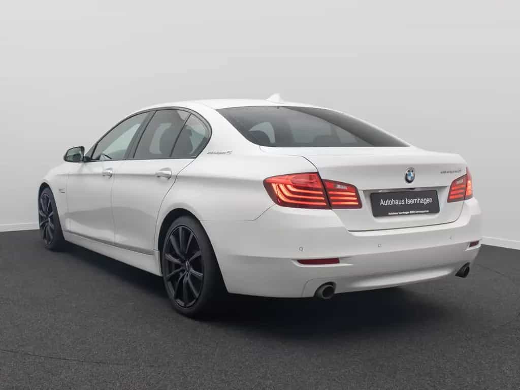 BMW 5 Series 07/2014-photo-8