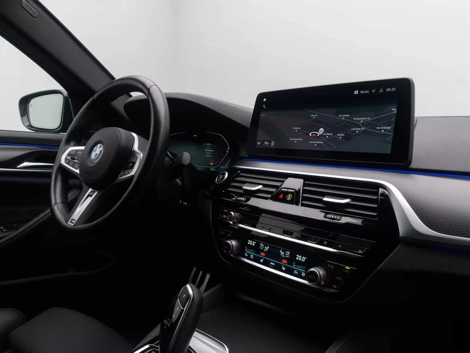 BMW 5 Series 11/2022-photo-36