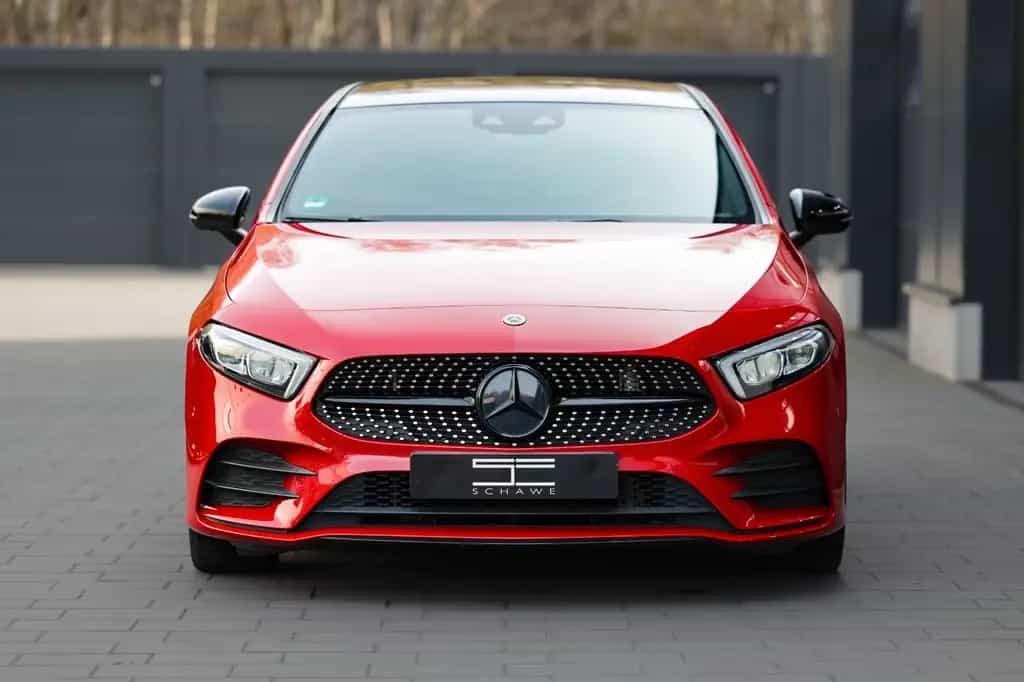 Mercedes-Benz 200 AMG*PDC*LED*Pano*19"*Ambiente*AR-CAM*Night-Paket 05/2018-photo-0