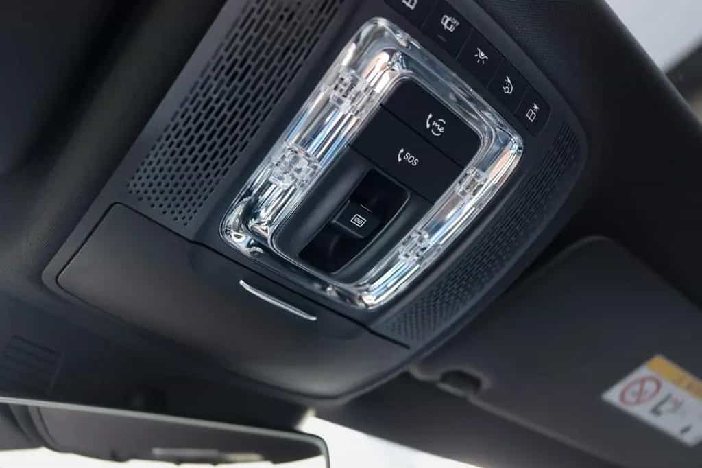 Mercedes-Benz 200 AMG*PDC*LED*Pano*19"*Ambiente*AR-CAM*Night-Paket 05/2018-photo-30