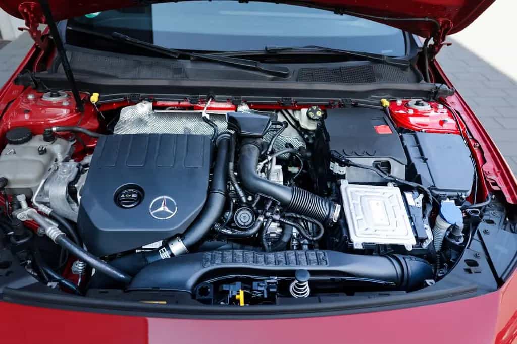 Mercedes-Benz 200 AMG*PDC*LED*Pano*19"*Ambiente*AR-CAM*Night-Paket 05/2018-photo-33