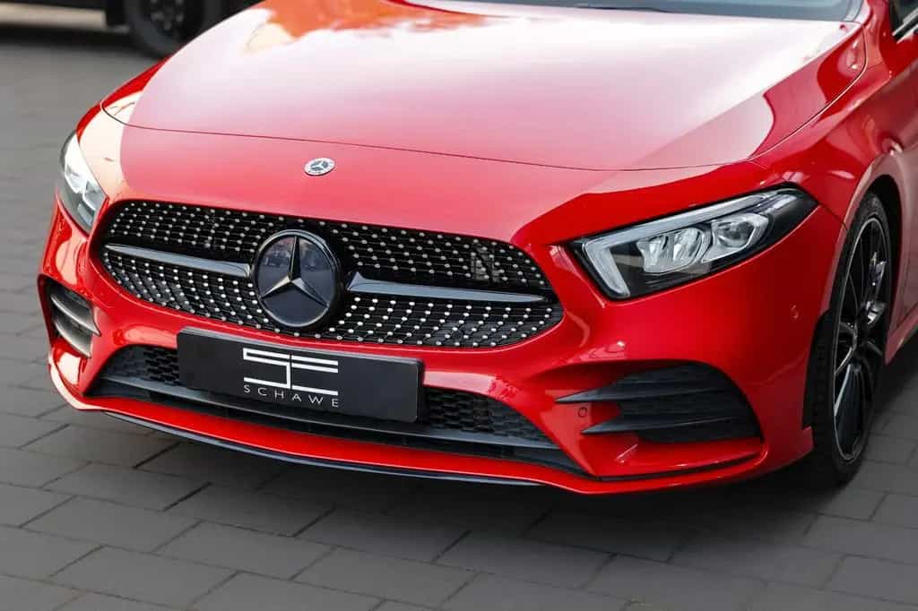 Mercedes-Benz 200 AMG*PDC*LED*Pano*19"*Ambiente*AR-CAM*Night-Paket 05/2018-photo-4