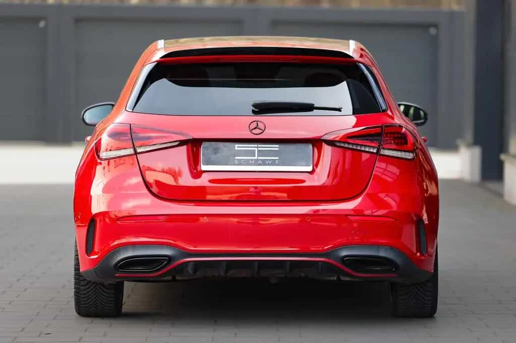 Mercedes-Benz 200 AMG*PDC*LED*Pano*19"*Ambiente*AR-CAM*Night-Paket 05/2018-photo-8