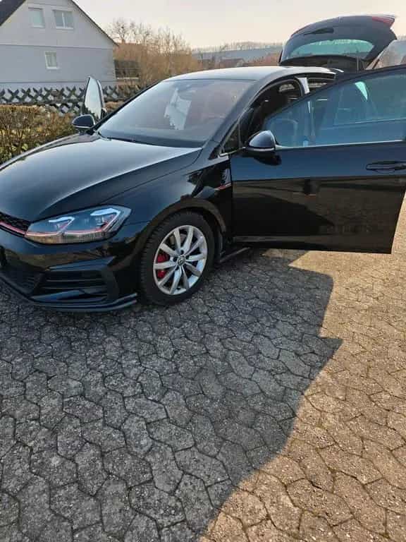 Volkswagen VW Golf GTI 04/2019-photo-0