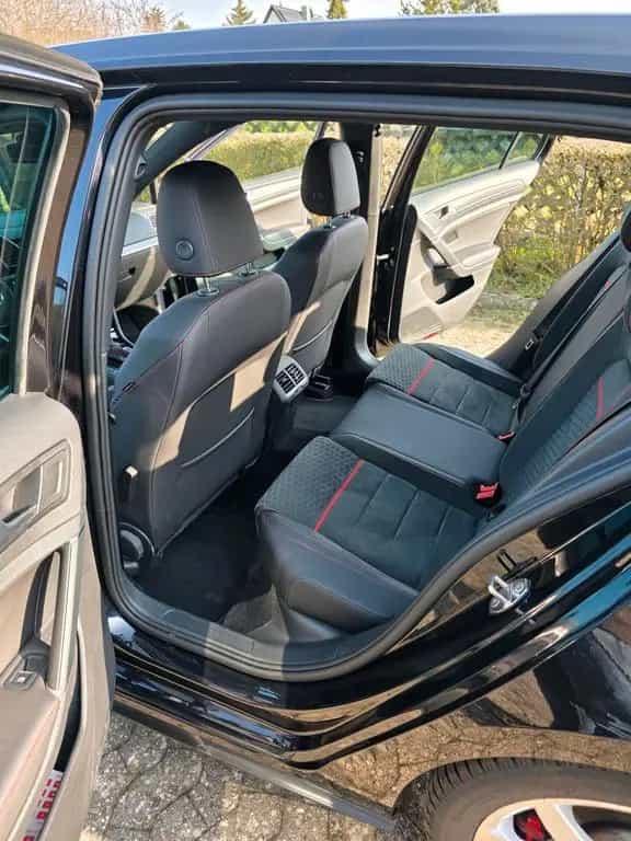Volkswagen VW Golf GTI 04/2019-photo-4