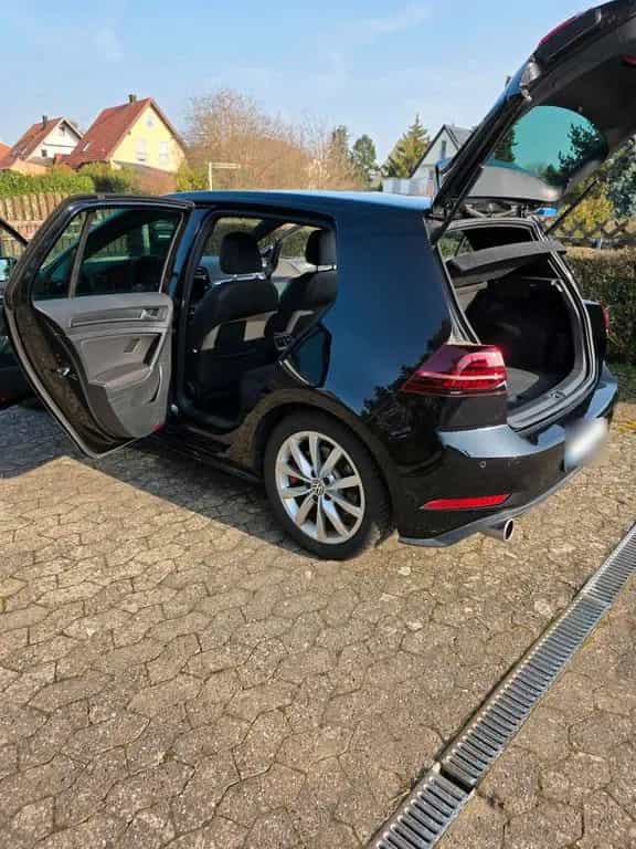 Volkswagen VW Golf GTI 04/2019-photo-5