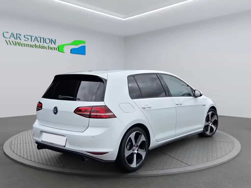 Volkswagen Golf VII GTI -Unfallfrei- Top Zustand! 05/2016-photo-4