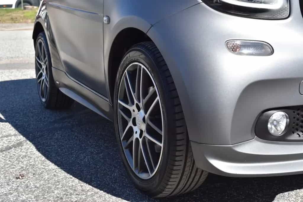 Smart ForTwo BRABUS 109 PS GRAU MATT NAVI KAMERA JBL 12/2016-photo-20