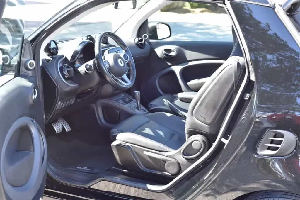 Smart ForTwo BRABUS 109 PS GRAU MATT NAVI KAMERA JBL 12/2016-photo-7