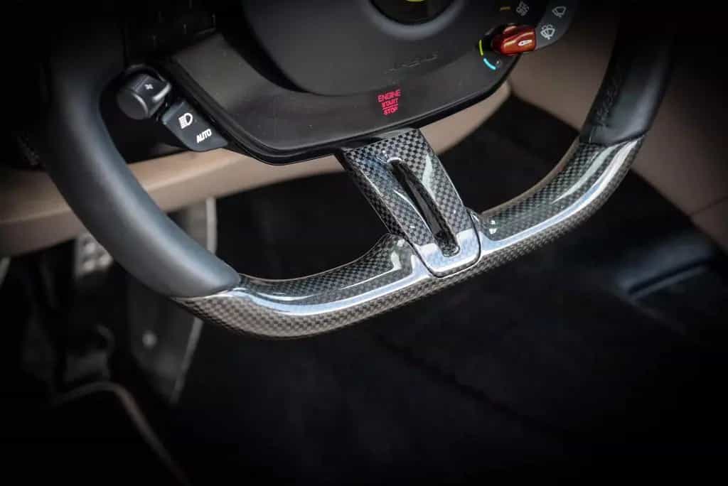 Ferrari Roma Spider ° 1. Hand ° deutsch ° perfekt ° 04/2024-photo-25