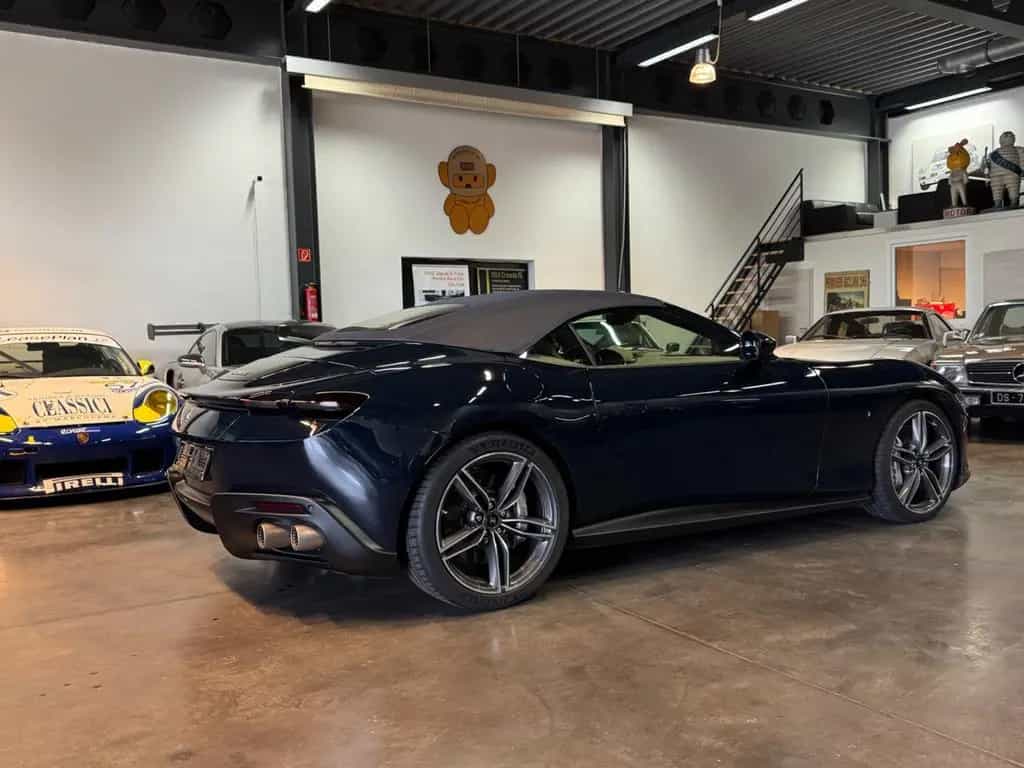 Ferrari Roma Spider ° 1. Hand ° deutsch ° perfekt ° 04/2024-photo-38