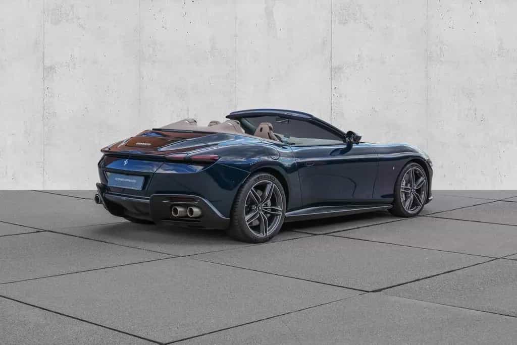 Ferrari Roma Spider ° 1. Hand ° deutsch ° perfekt ° 04/2024-photo-39
