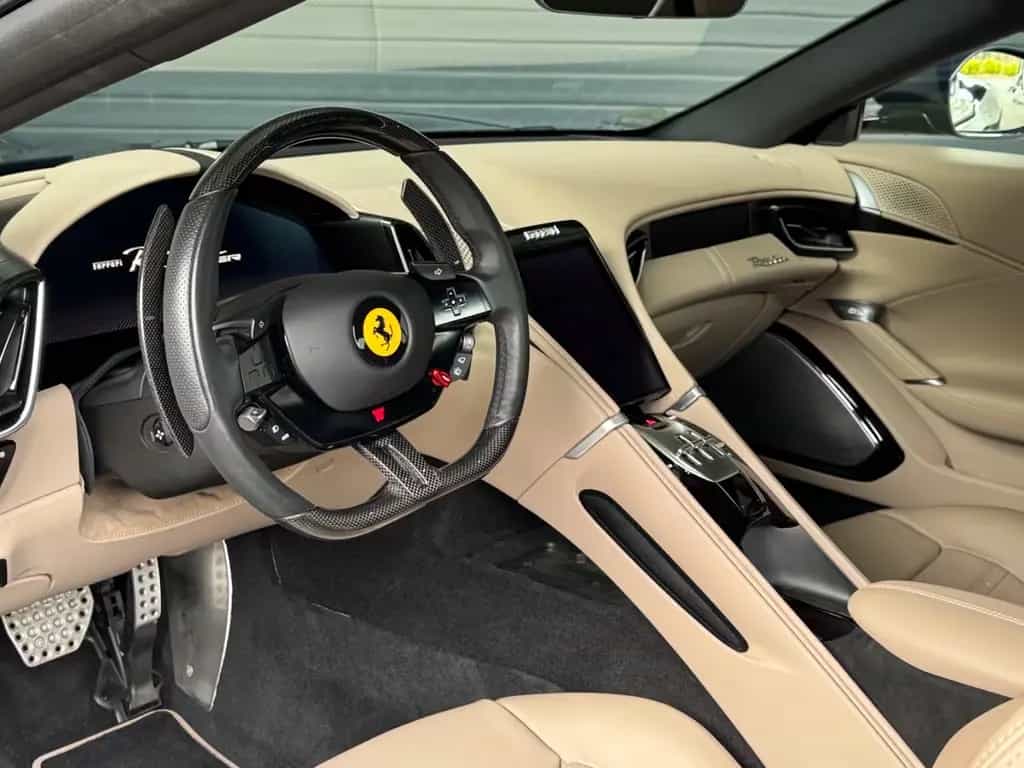 Ferrari Roma Spider ° 1. Hand ° deutsch ° perfekt ° 04/2024-photo-8