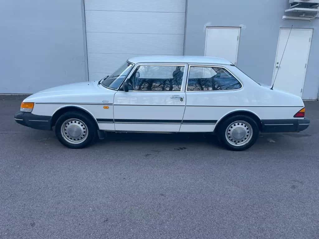 Saab 900i 2-door 1989 04/1989-photo-7
