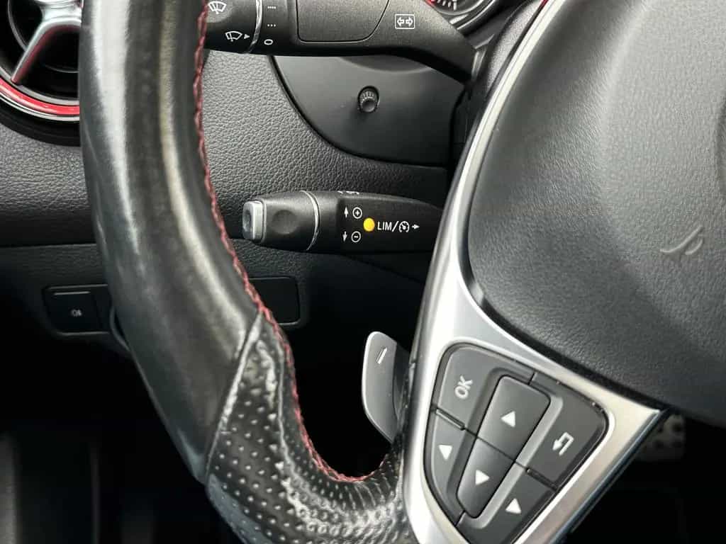 Mercedes-Benz CLA 250 Coupe 7G*AMG*CARBON*PANO*KAMERA*Dist+ 05/2018-photo-8