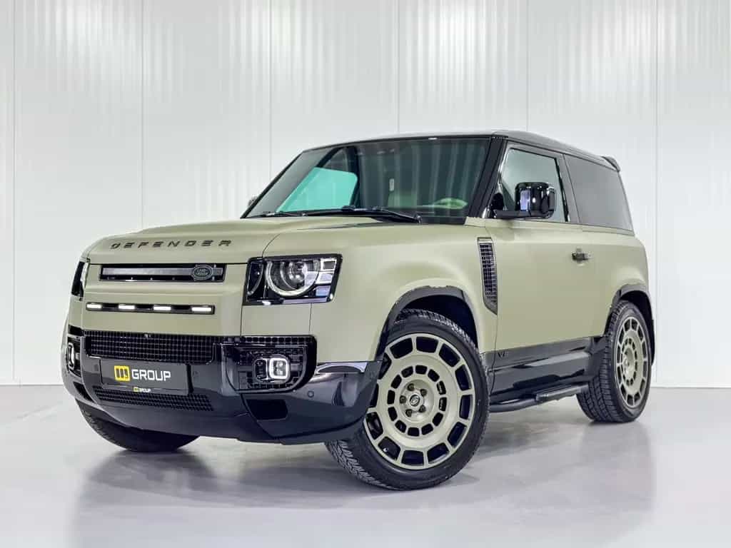 Land Rover Defender 90 EXCLUSIVE 06/2023-photo-0