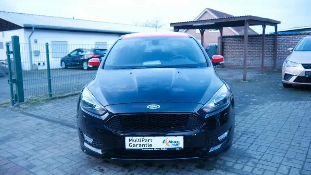 Ford Focus ST-Line 11/2017-photo-1