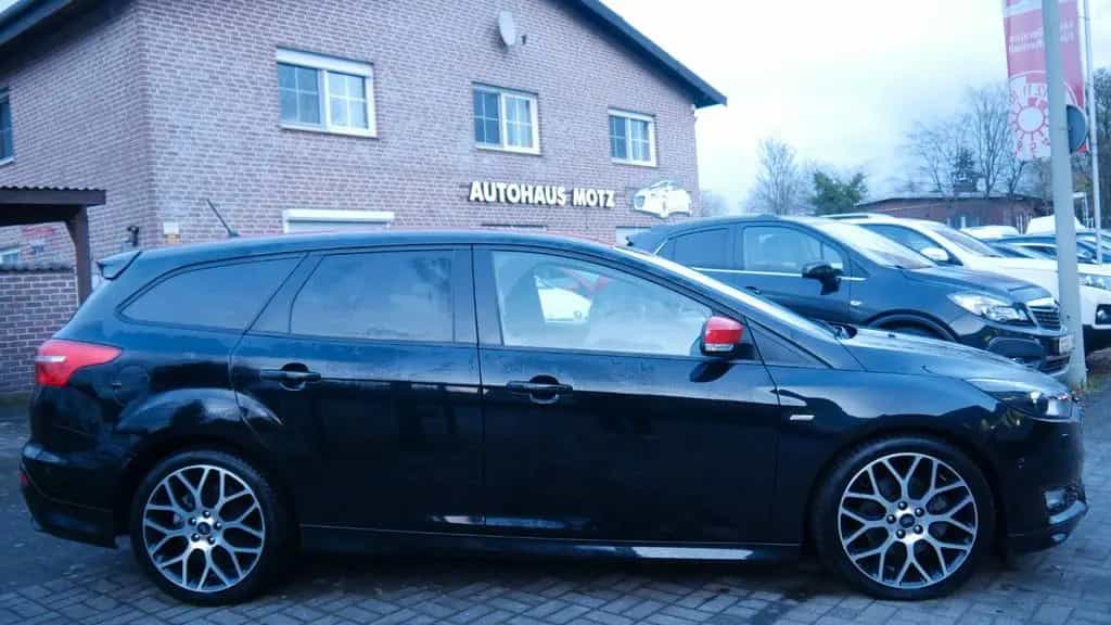 Ford Focus ST-Line 11/2017-photo-3
