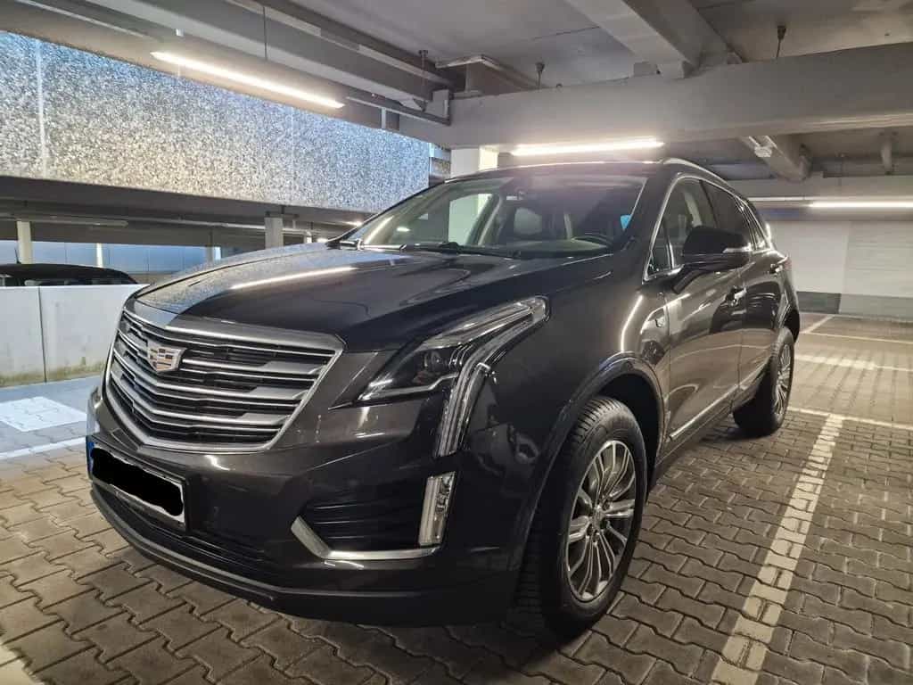 Cadillac XT5 3.6 V6 Luxury *Pano*Bose*Leder*Scheckheft* 01/2019-photo-1