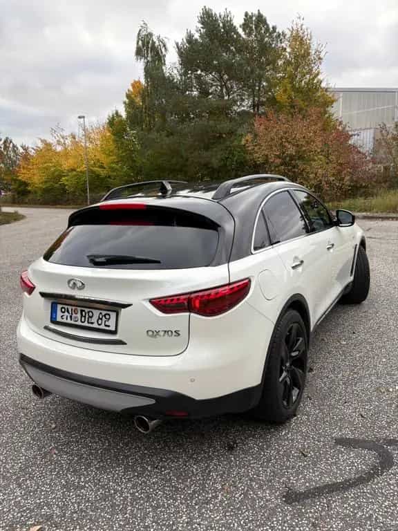 Infiniti QX70 3.7 S Premium AHK, Bose, Top 04/2017-photo-4