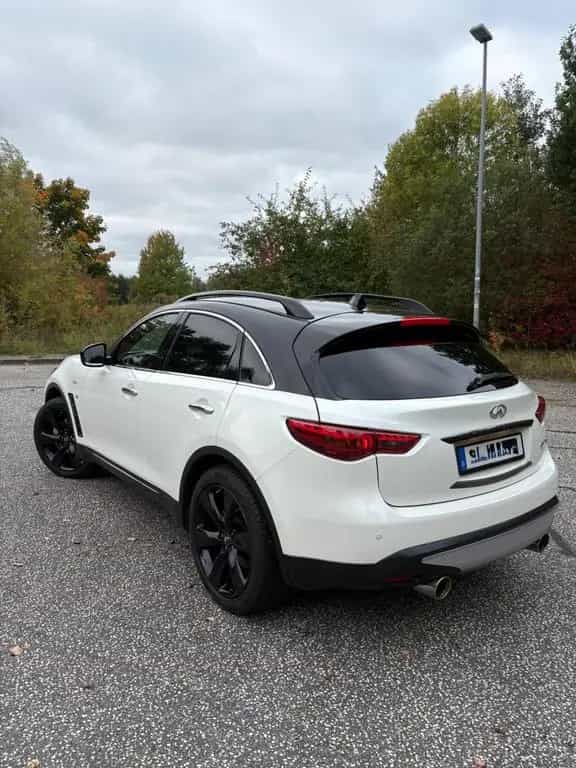 Infiniti QX70 3.7 S Premium AHK, Bose, Top 04/2017-photo-5