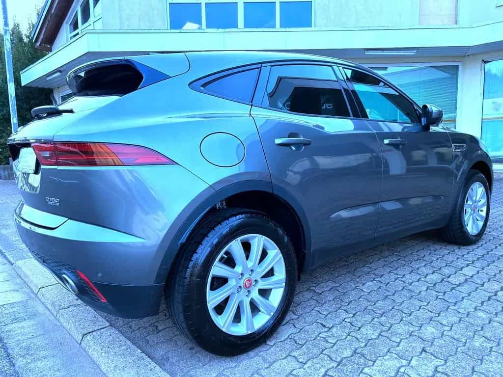 Jaguar E-Pace D180 S Aut. 4WD LED Navi Leder Kamera Eu6 07/2018-photo-8