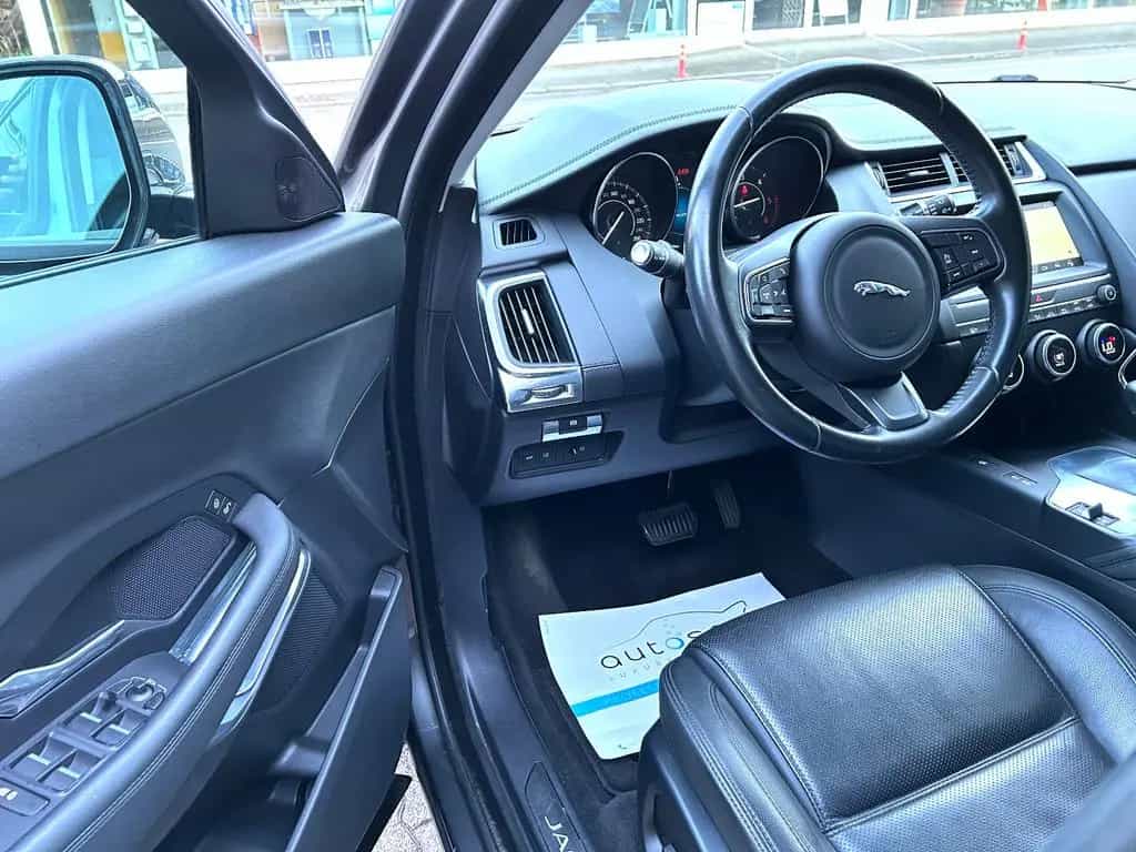 Jaguar E-Pace D180 S Aut. 4WD LED Navi Leder Kamera Eu6 07/2018-photo-9