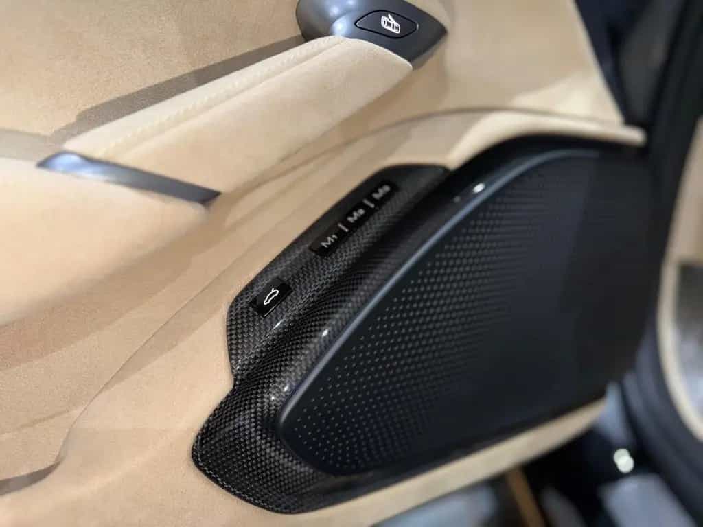 Ferrari Roma Spider/Sonderlack/Carbon/Sabbia Beige/19% 09/2025-photo-31