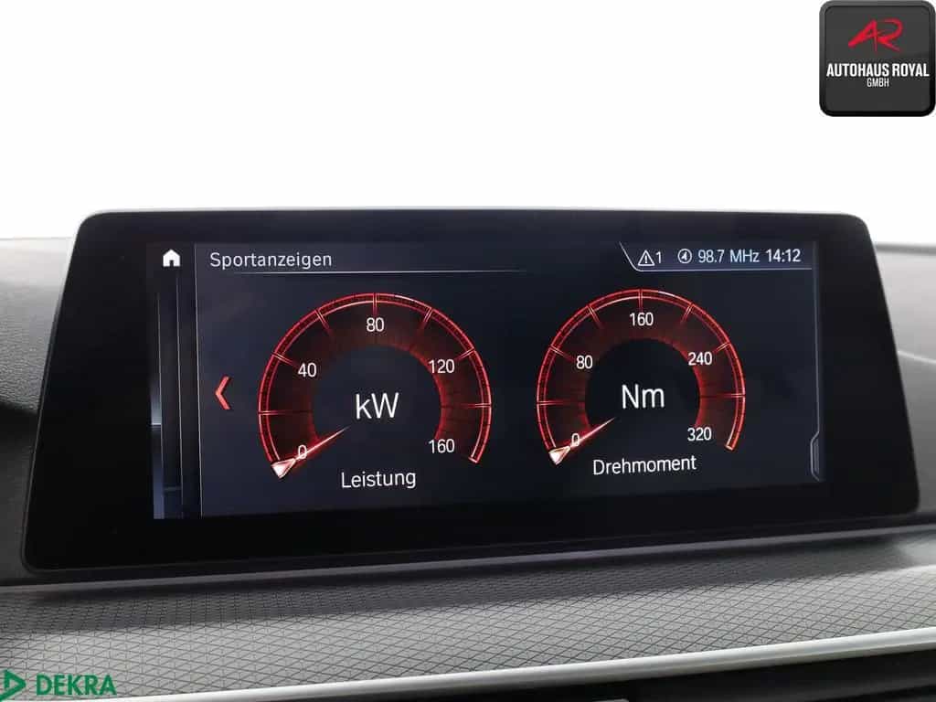BMW 5 Series 520 i T M SPORT KEYLESS,ACC,KAMERA,MEMORY,PANO 01/2020-photo-19