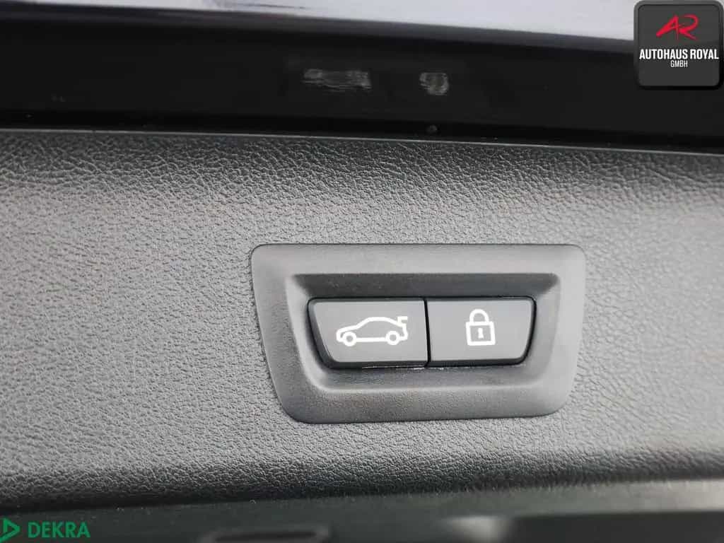 BMW 5 Series 520 i T M SPORT KEYLESS,ACC,KAMERA,MEMORY,PANO 01/2020-photo-22