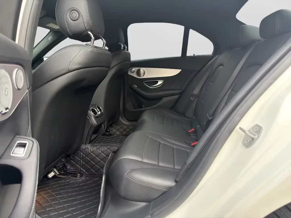 Mercedes-Benz C-Class 05/2018-photo-16