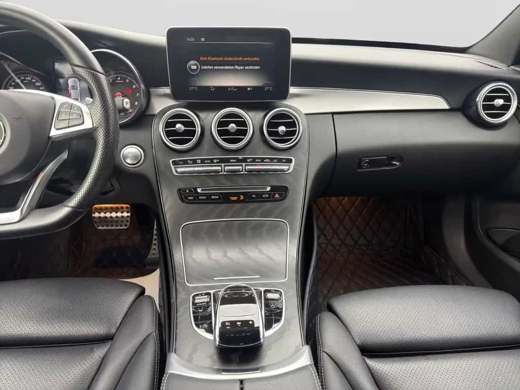 Mercedes-Benz C-Class 05/2018-photo-18