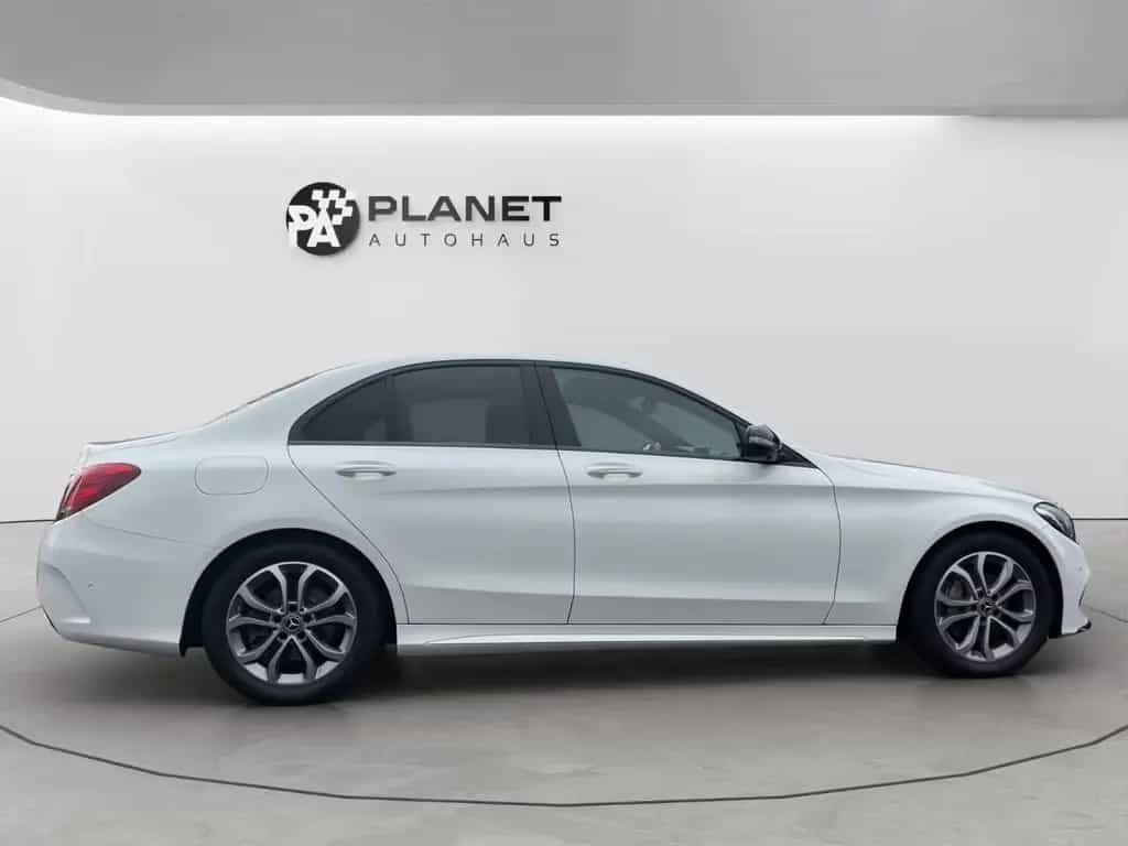 Mercedes-Benz C-Class 05/2018-photo-8