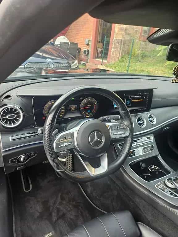 Mercedes-Benz E-Class 200 Autom. - 07/2020-photo-10