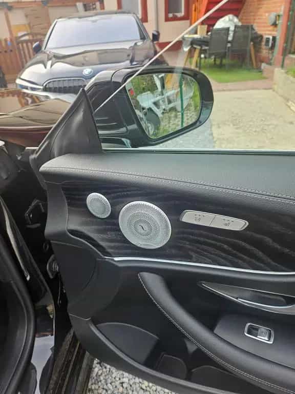 Mercedes-Benz E-Class 200 Autom. - 07/2020-photo-3