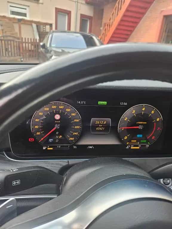 Mercedes-Benz E-Class 200 Autom. - 07/2020-photo-9