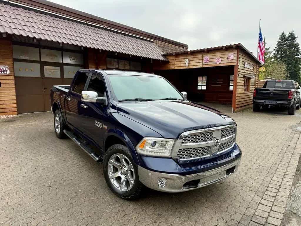 Dodge RAM CLEAN CARFAX*LARAMIE*5.7 V8*4X4*AHK*NAVI*GARANTI 12/2018-photo-11