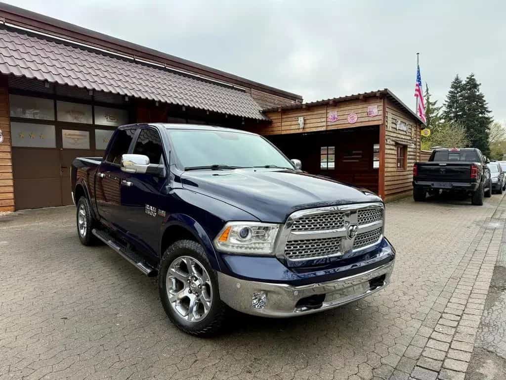 Dodge RAM CLEAN CARFAX*LARAMIE*5.7 V8*4X4*AHK*NAVI*GARANTI 12/2018-photo-12