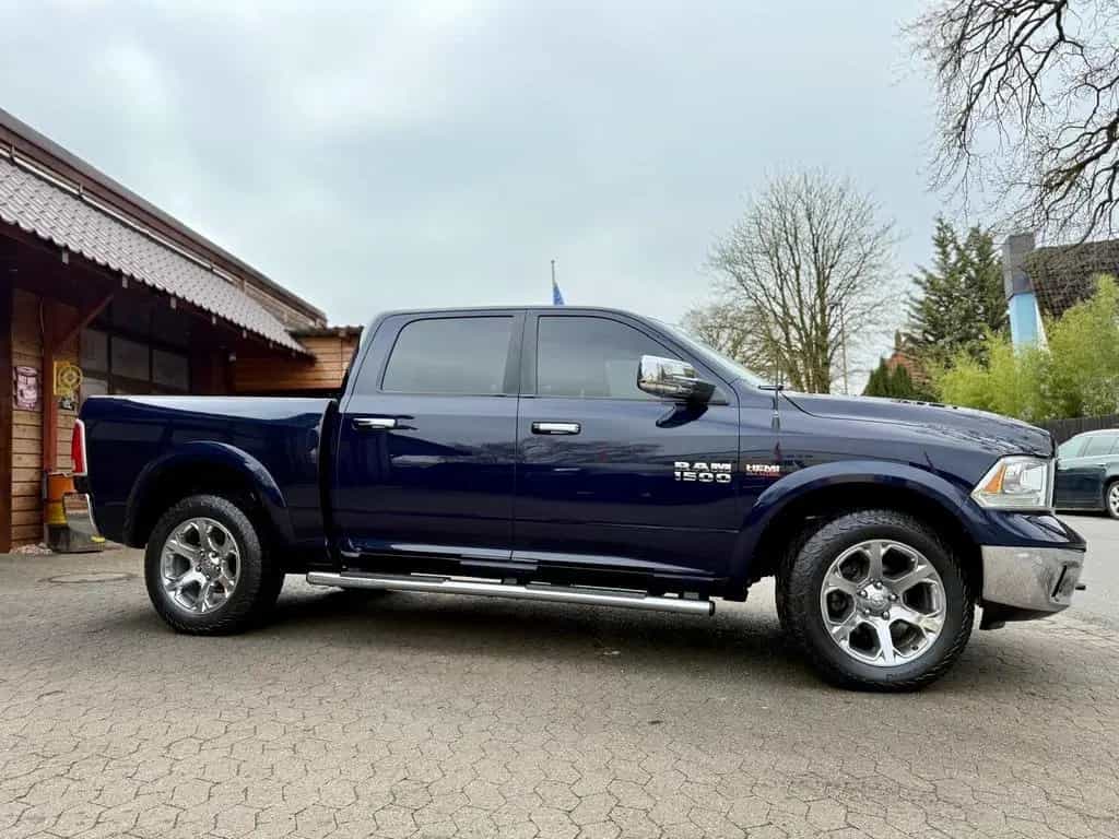 Dodge RAM CLEAN CARFAX*LARAMIE*5.7 V8*4X4*AHK*NAVI*GARANTI 12/2018-photo-14