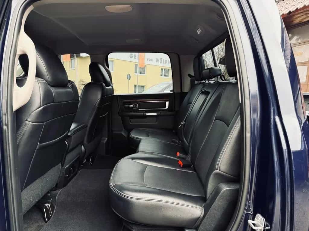 Dodge RAM CLEAN CARFAX*LARAMIE*5.7 V8*4X4*AHK*NAVI*GARANTI 12/2018-photo-33