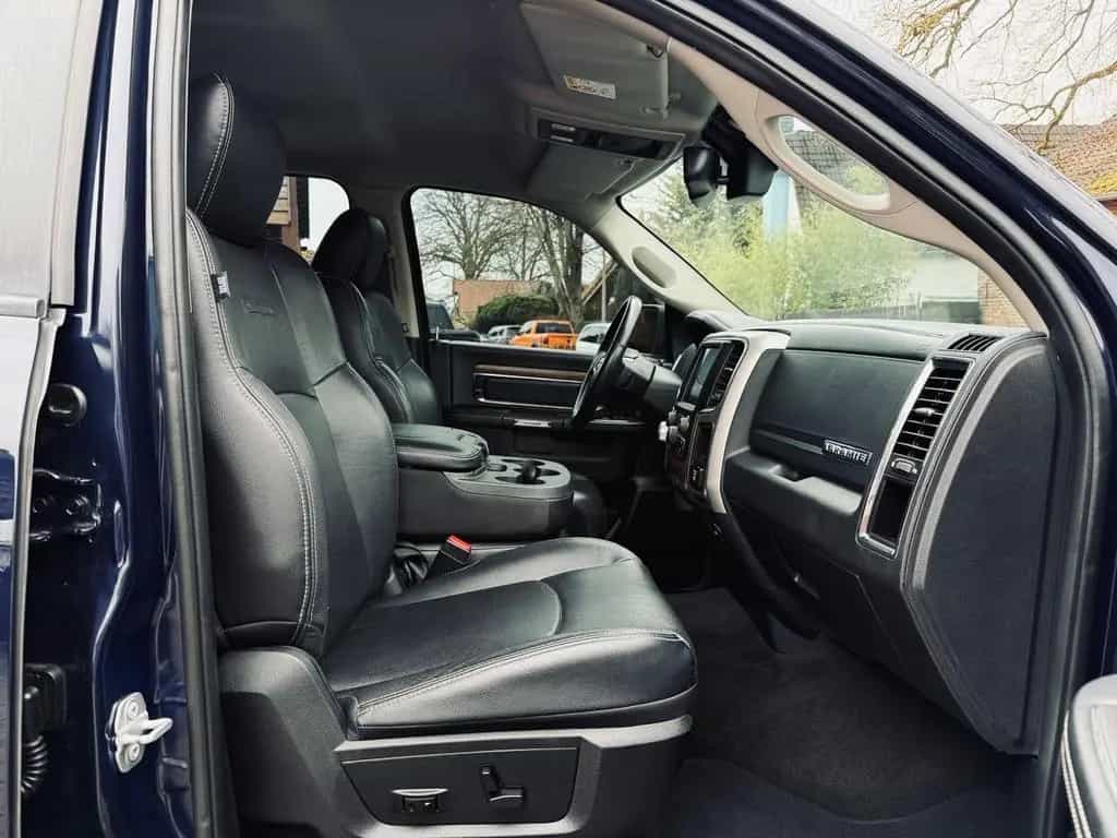 Dodge RAM CLEAN CARFAX*LARAMIE*5.7 V8*4X4*AHK*NAVI*GARANTI 12/2018-photo-43