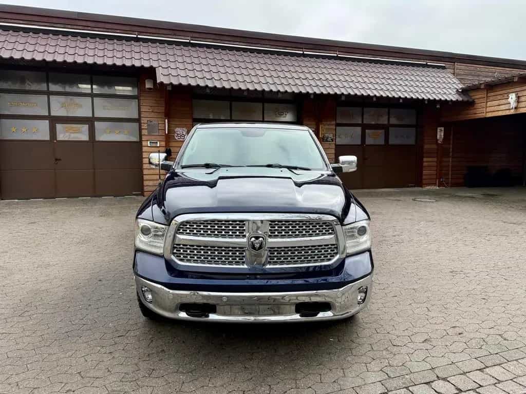 Dodge RAM CLEAN CARFAX*LARAMIE*5.7 V8*4X4*AHK*NAVI*GARANTI 12/2018-photo-7