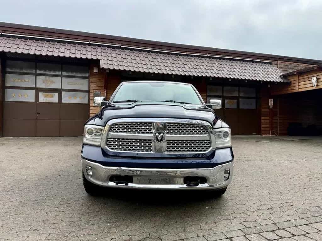 Dodge RAM CLEAN CARFAX*LARAMIE*5.7 V8*4X4*AHK*NAVI*GARANTI 12/2018-photo-9